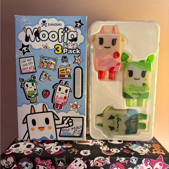 tokidoki Other - tokidoki Moofia 3-Pack SPOILED MILK